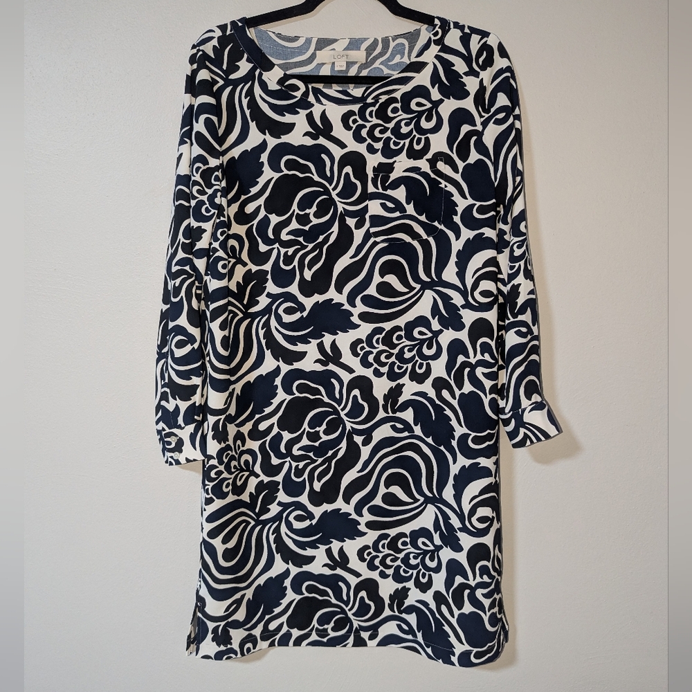 S LOFT White Black Blue Swirl Print Pocket Shift Dress